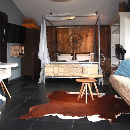 Garden House, Private Studio Apartment With Wifi And Free Parking For 1 Car Weesp Exteriör bild