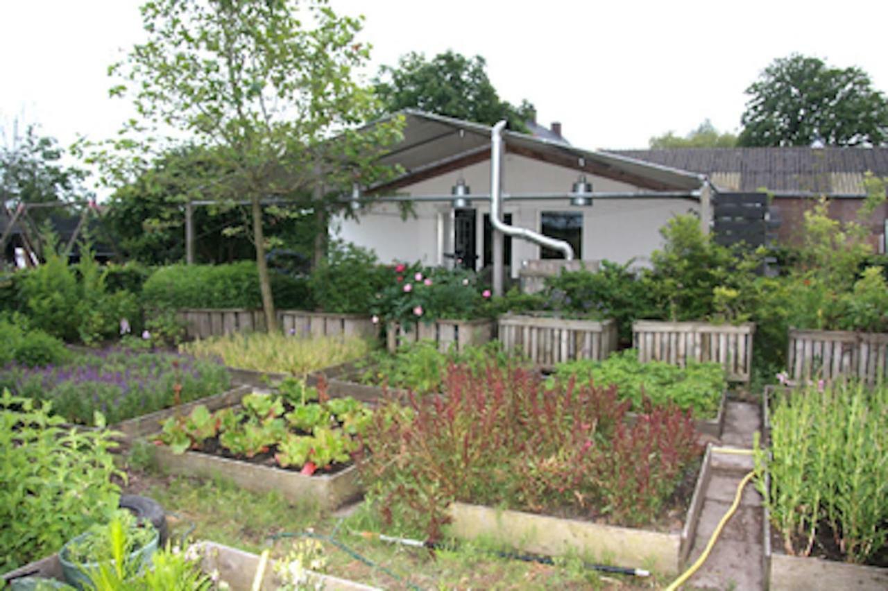 Garden House, Private Studio Apartment With Wifi And Free Parking For 1 Car Weesp Exteriör bild
