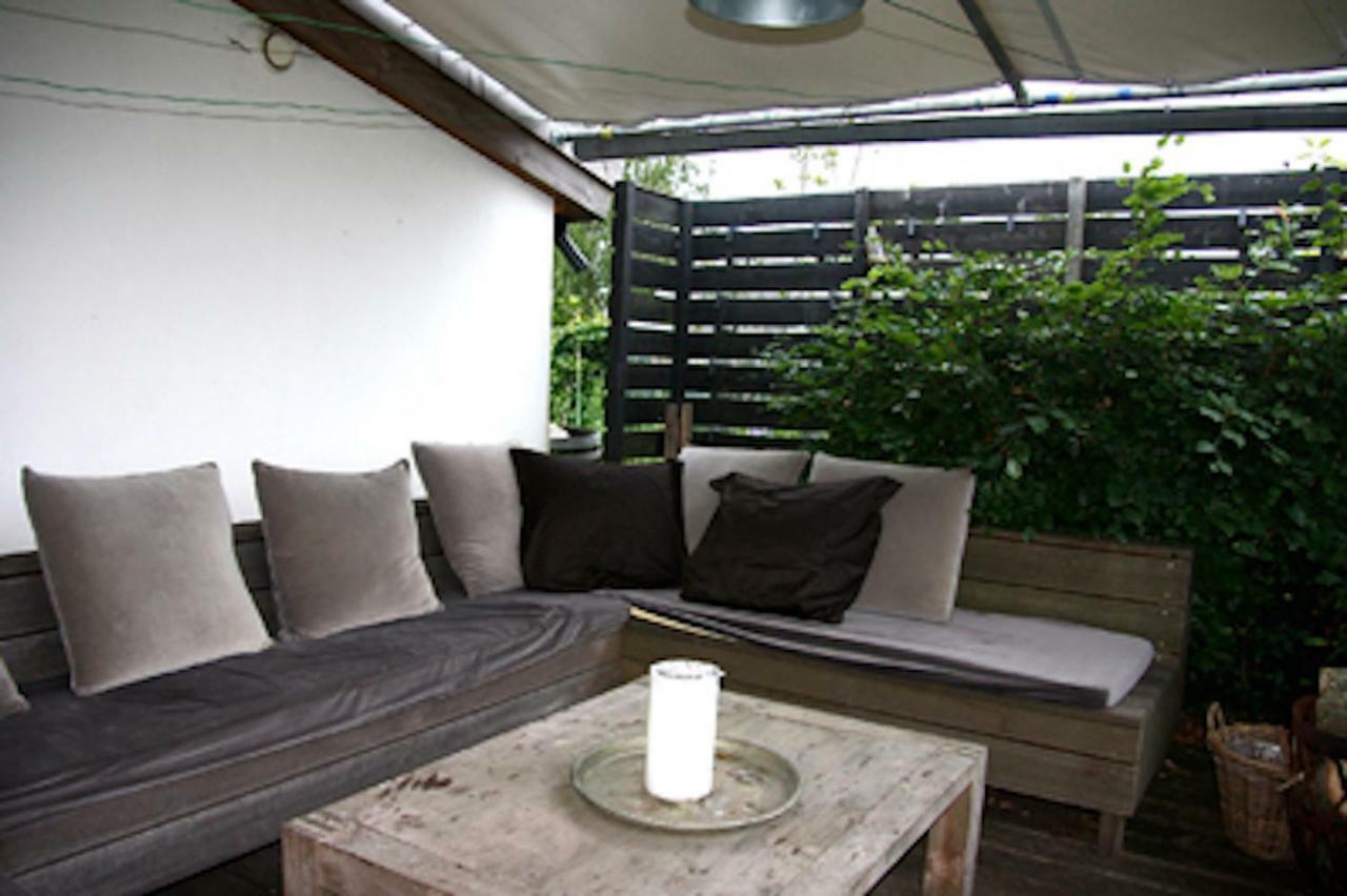 Garden House, Private Studio Apartment With Wifi And Free Parking For 1 Car Weesp Exteriör bild
